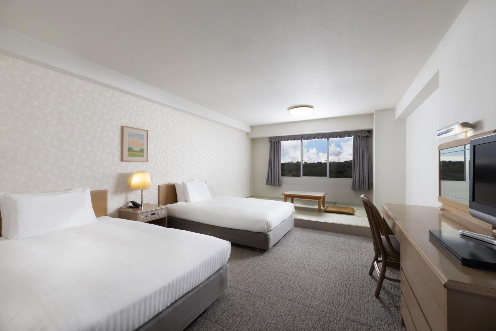 Mercure Fukuoka Munakata Resort & Spa Экстерьер фото